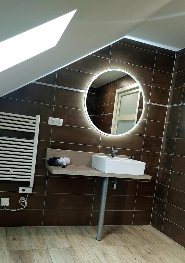 Le 4 Bed & Breakfast Montignac-Lascaux Dış mekan fotoğraf